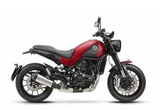 BENELLI-Leoncino-uitlaat1.jpg