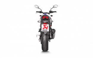 Akrapovic Slip-On Line Carbon Einddemper met E-keur Suzuki SV 650 / X 2016 - 2025